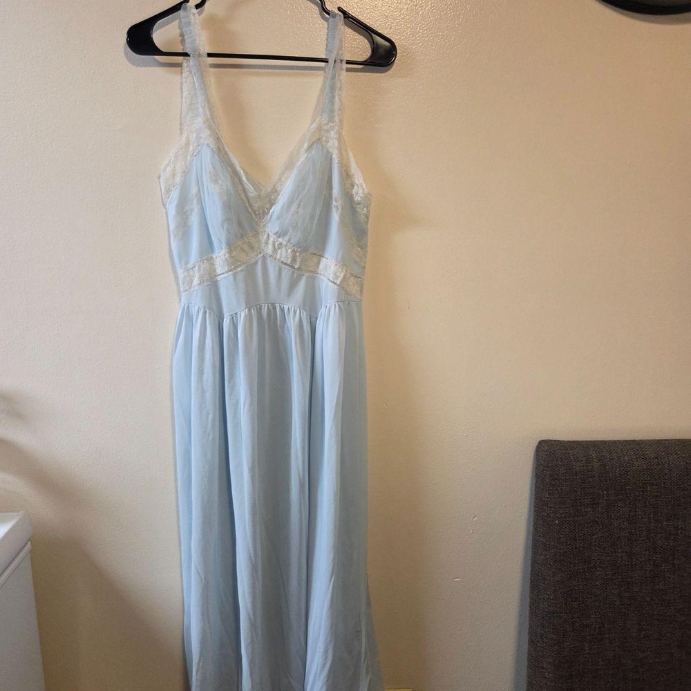 Vintage Artemis Blue Lace Trim Nightgown Long Sleep Dress Size 36 PastelRomantic